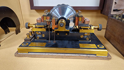 lampe gaumont lumière